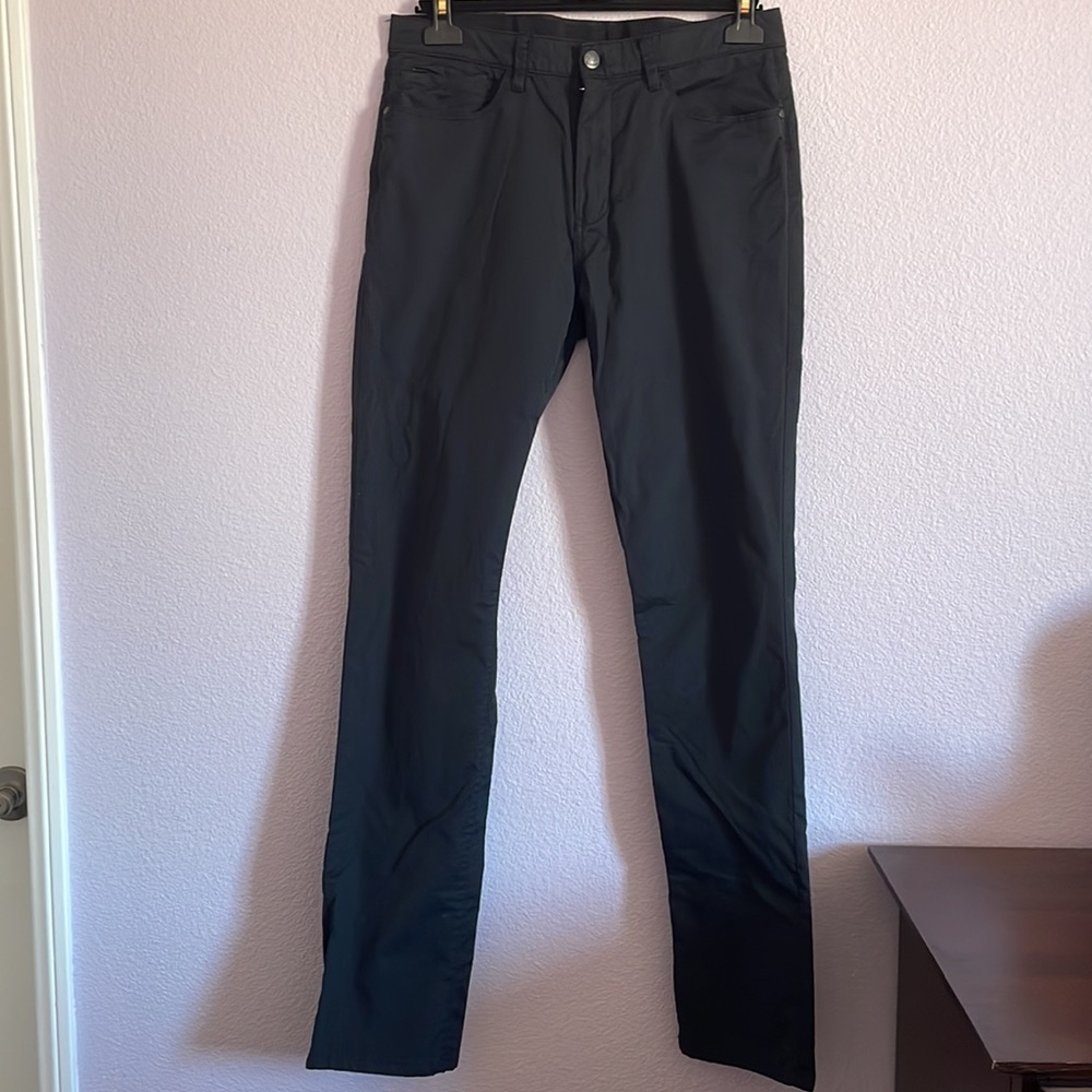 New black English Laundry cotton pants